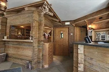 Hotel Bait De Angial Livigno 3*,
