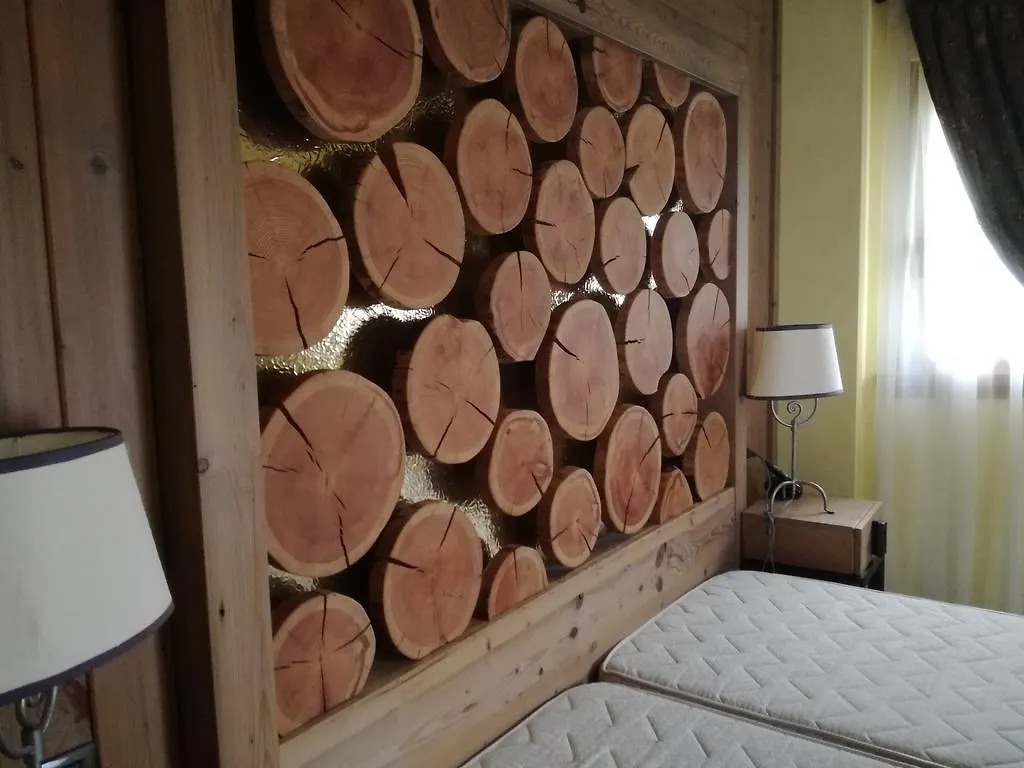 Hotel Bait De Angial Livigno 3*,