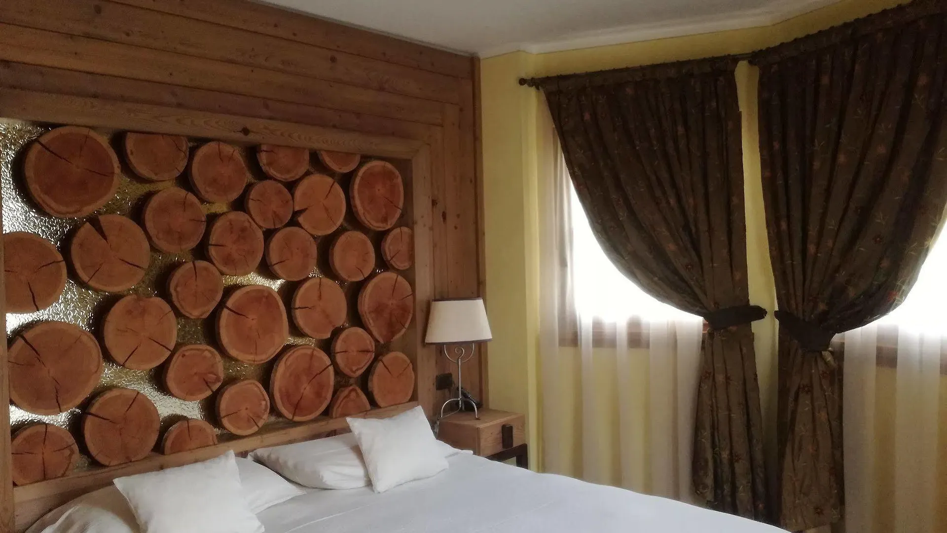 Hotel Bait De Angial Livigno 3*,